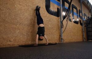Handstand Push Up